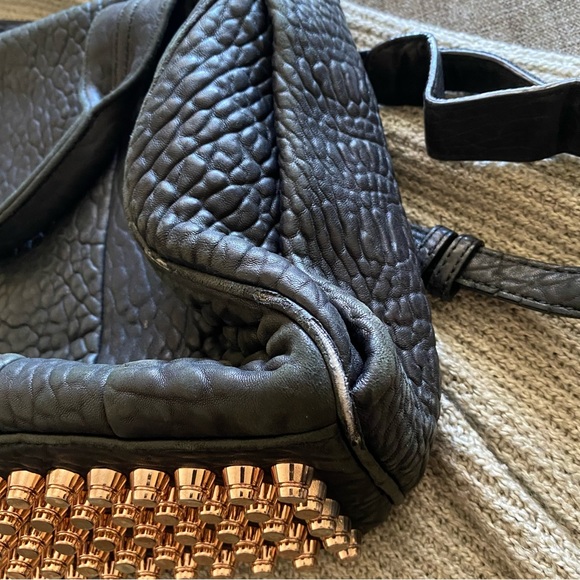 Alexander wang Rocco bag. Medium Size. Rose gold hardware - Picture 2 of 8